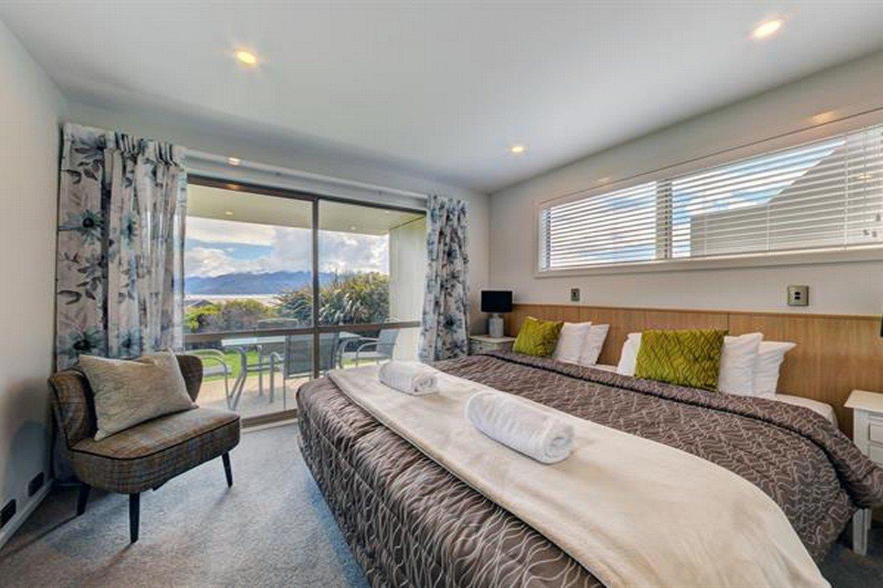 Alpine Resort Wanaka Thc Hotels And Resorts Exterior photo