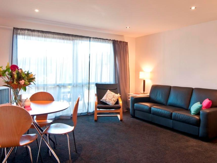 Alpine Resort Wanaka Thc Hotels And Resorts Exterior photo