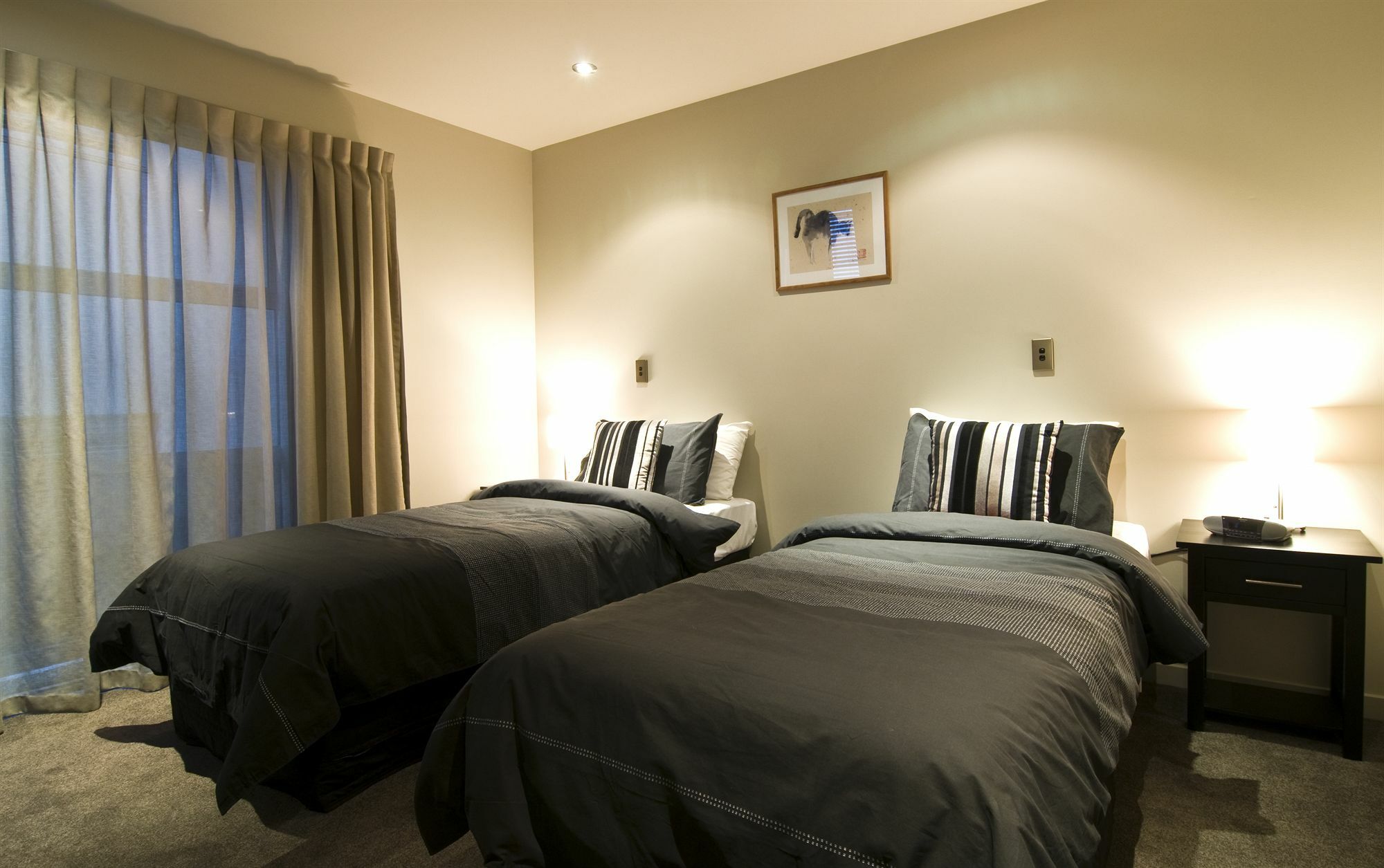 Alpine Resort Wanaka Thc Hotels And Resorts Exterior photo
